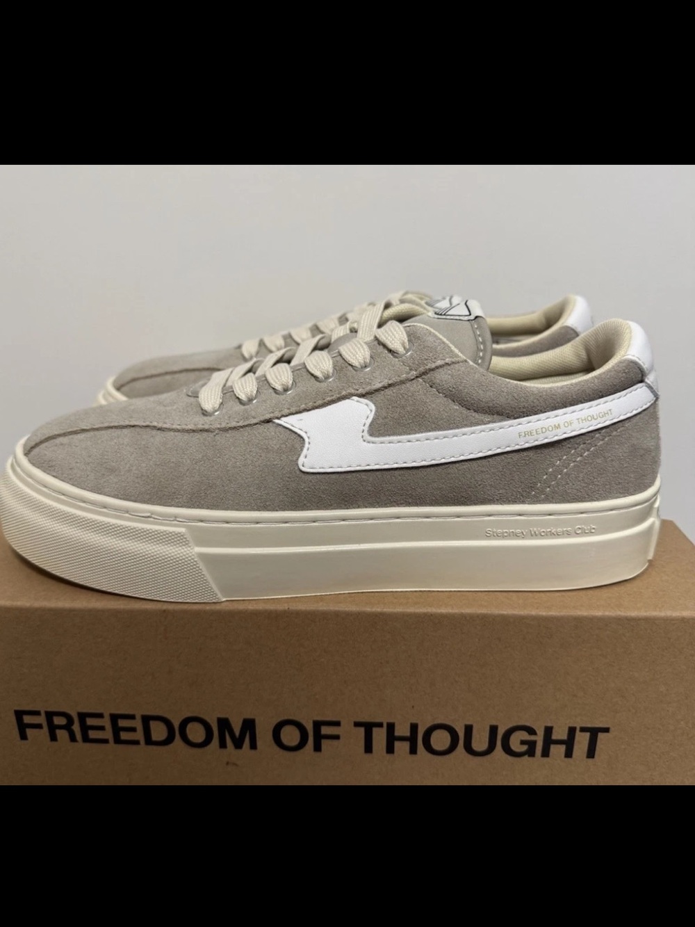 Stepney Workers Club Dellow S-Strike Suede Sneakers Grey White Size 8 women 39EU